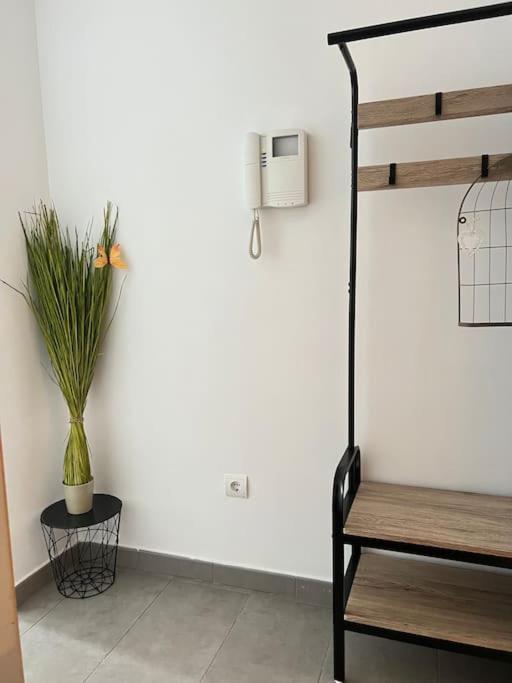 Piso Con Terraza A 5 Min Del Mar Apartment Alcanar Exterior photo